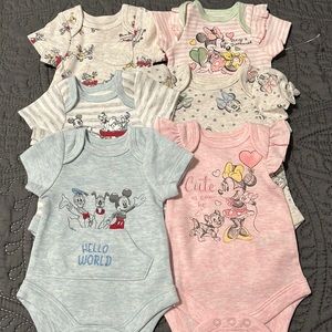 Disney Onsies Size Preemie